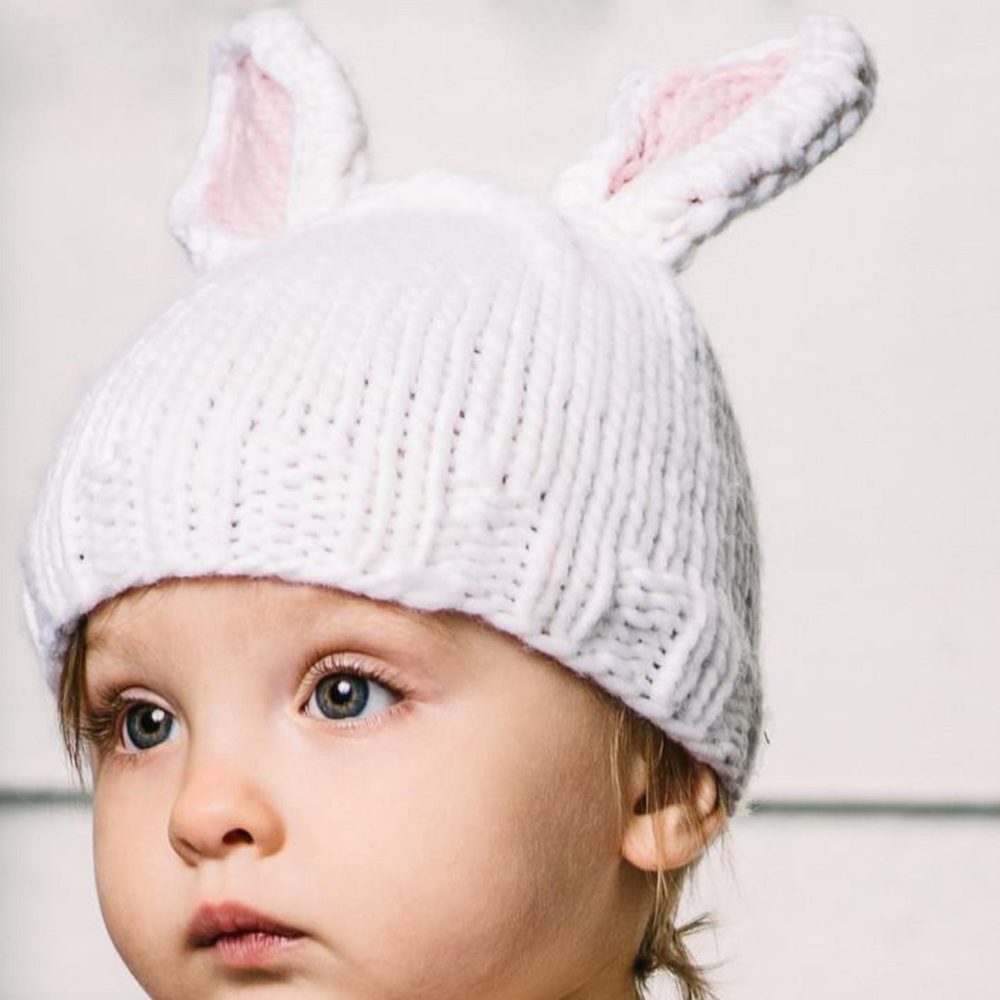 Bunny hat white with pink ears