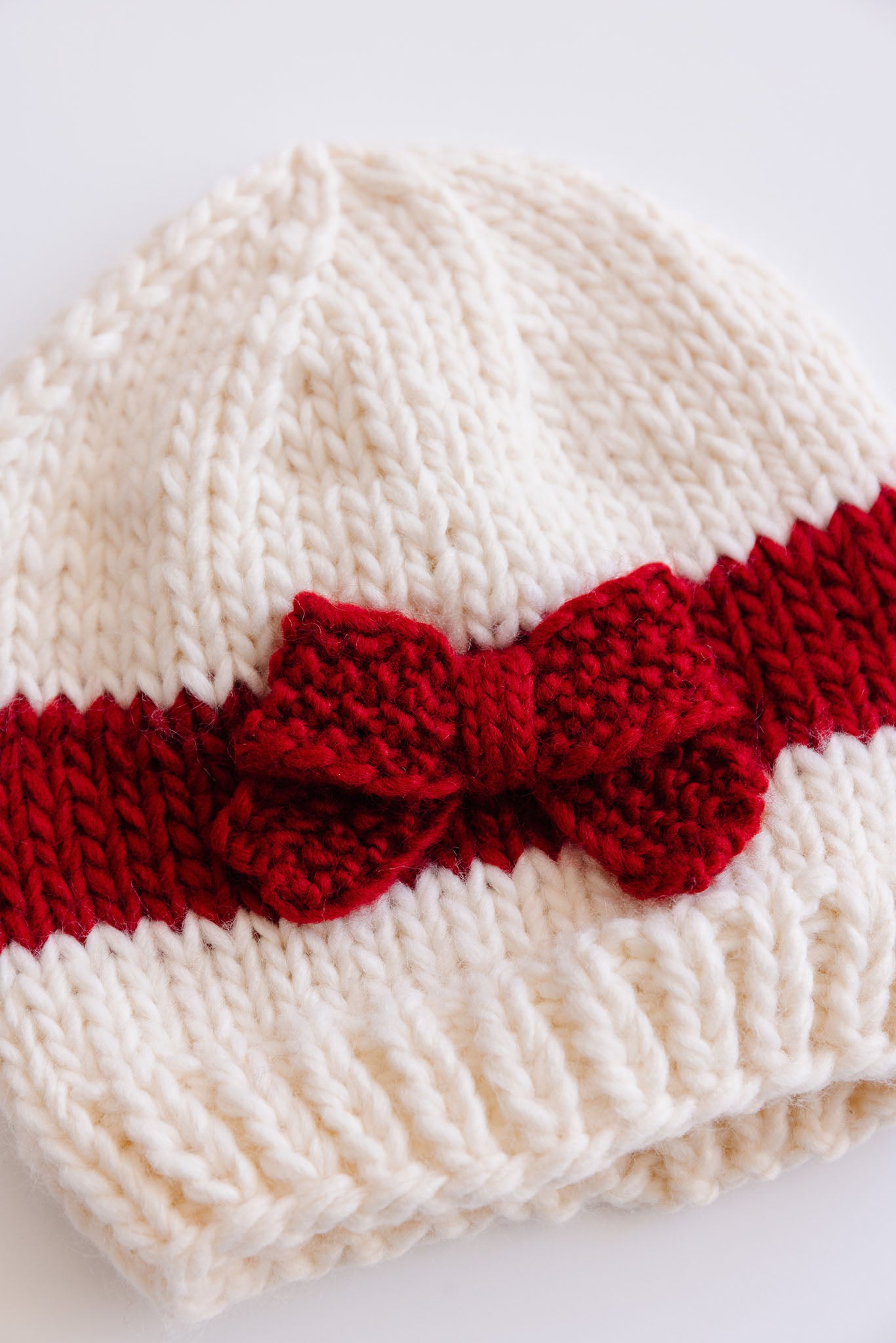 Bow Hat, Cream/Red