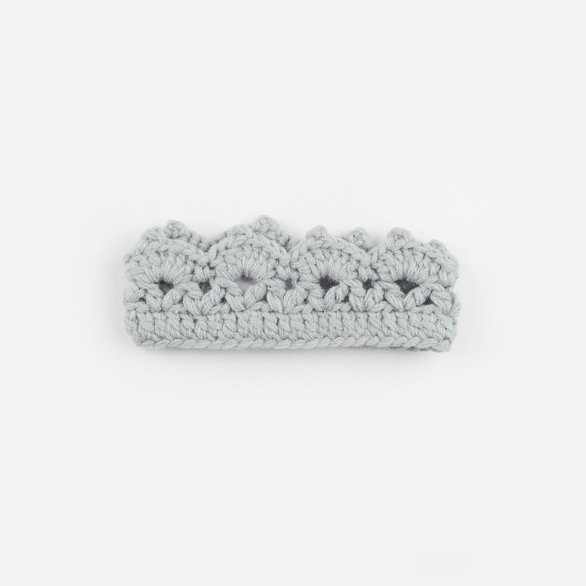 gray crown crochet