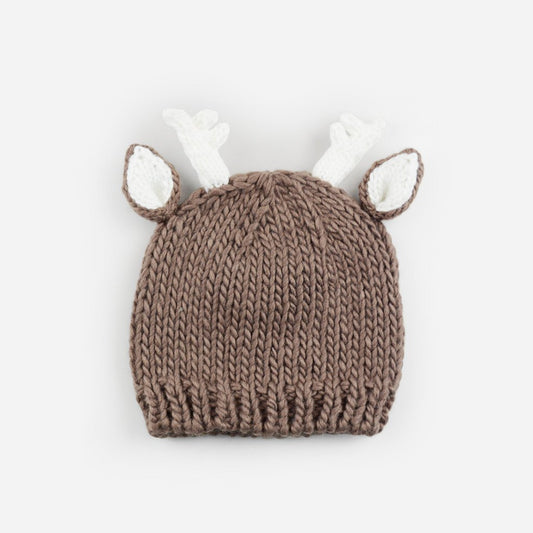 hand knit tan deer hat with white ears and white antlers for baby infant toddler child christmas winter holiday